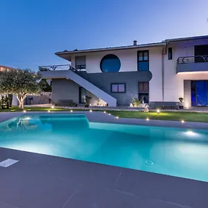 Casa vacanze In Con Piscina Esclusiva, Avola