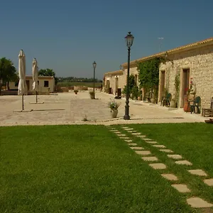 Casa di campagna Masseria Sul Mare, Avola